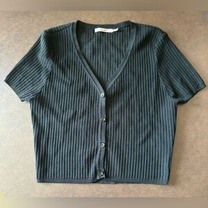 Mi Ami  miami black cropped short sleeve cardigan Francesca’s Medium
